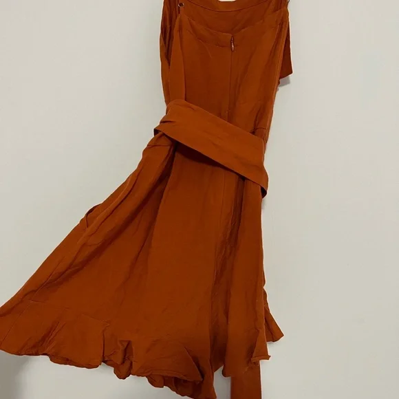 Romper - Picture 3 of 4